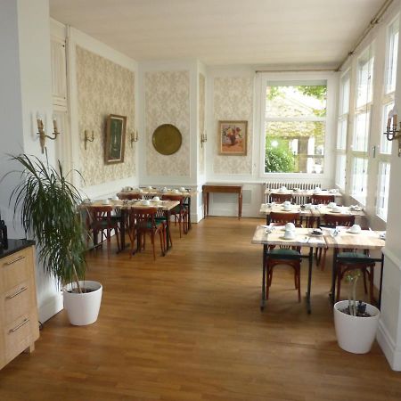 Hotel Des Thermes Bourbon-lʼArchambault Kültér fotó