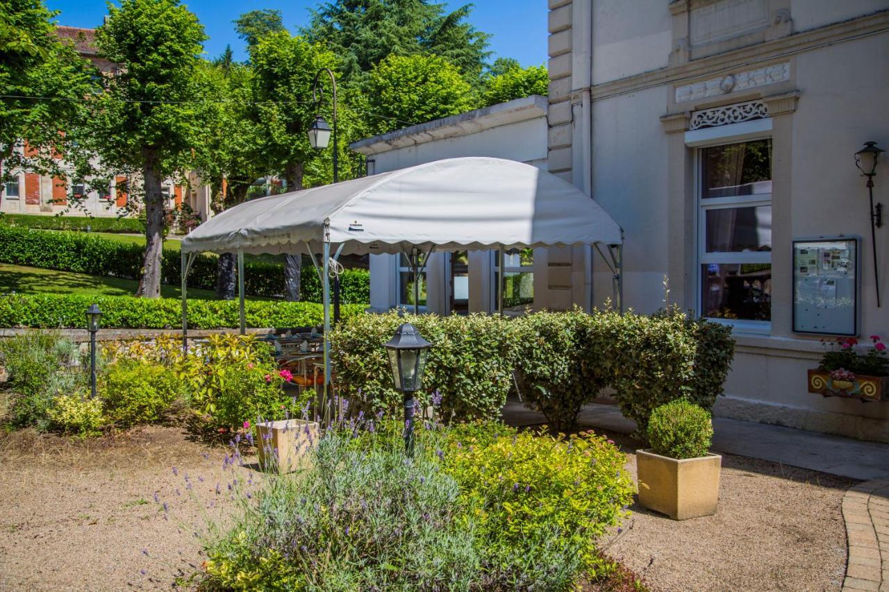 Hotel Des Thermes Bourbon-lʼArchambault Kültér fotó