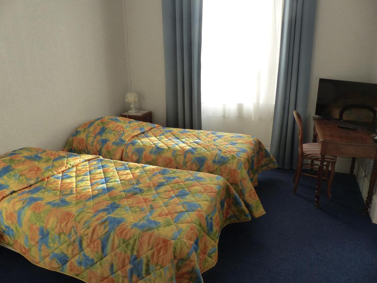 Hotel Des Thermes Bourbon-lʼArchambault Kültér fotó